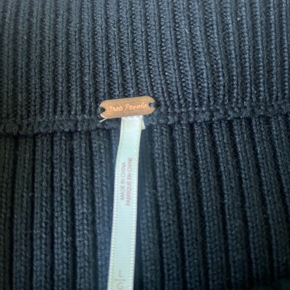 Free people black knit midi skirt with ruffled bottom - Picture 2 of 4